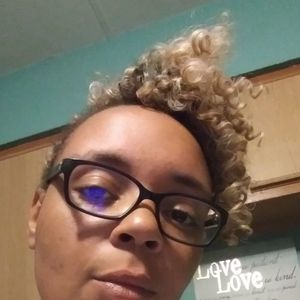 Meet your Posher, Janice